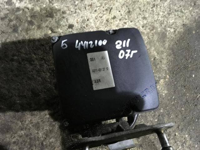 22044938